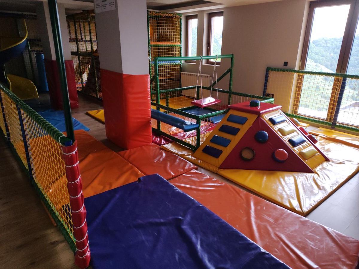 Apartman D&V Milmari Resort S10 Копаоник Экстерьер фото
